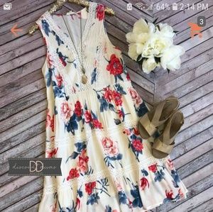 Oddy Sleeveless dress